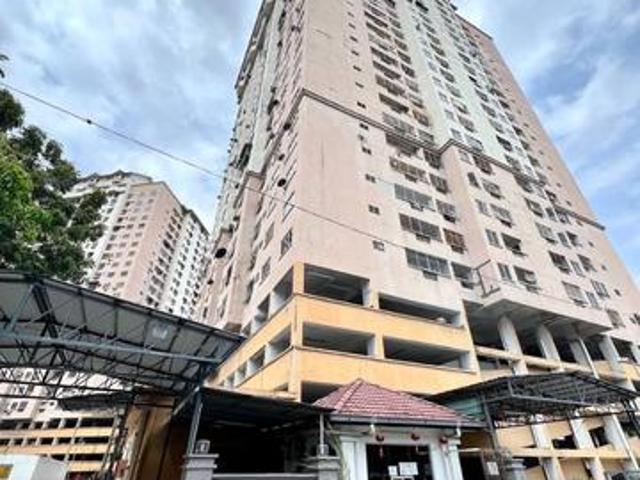 Condominium for rent in Country Heights Damansara, Kuala Lumpur