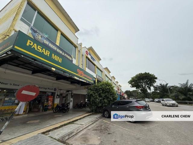 Shop for rent in Ulu Tiram, Johor