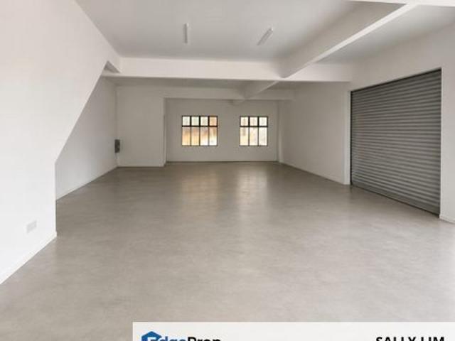 Shop for rent in Ulu Tiram, Johor