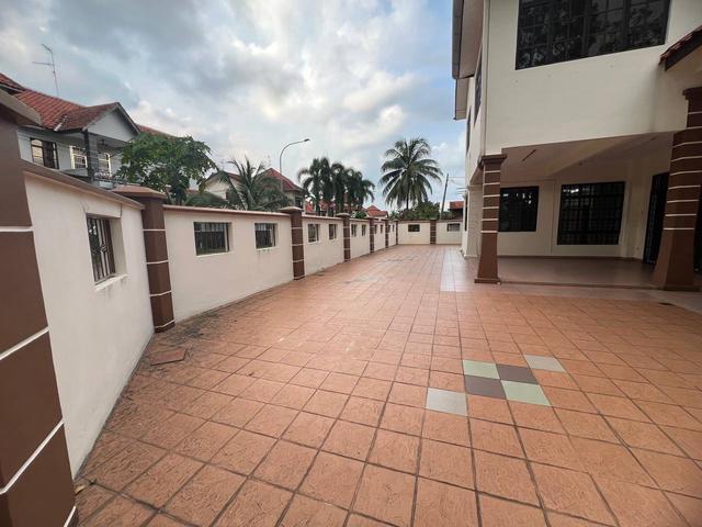 Residential House for rent in Ulu Tiram, Johor