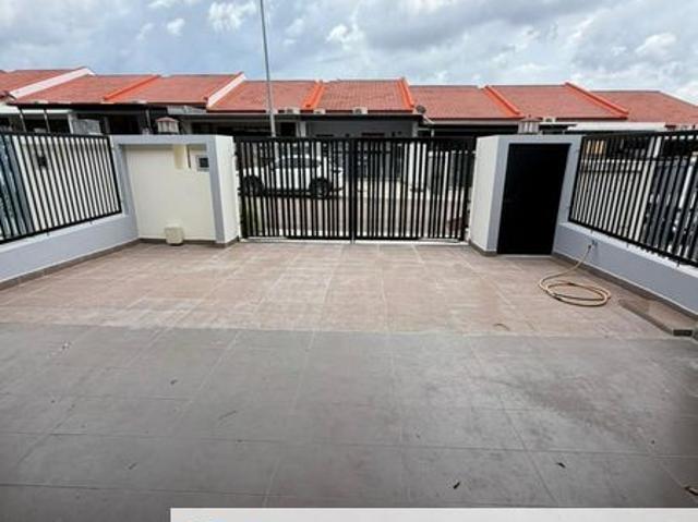 House for sale in Ulu Tiram, Johor