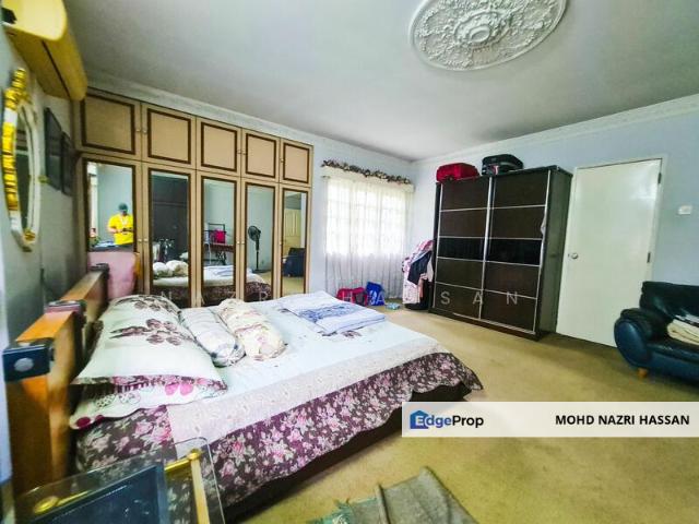 House for sale in Country Heights Damansara, Kuala Lumpur
