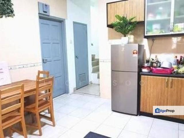 Shop for sale in Petaling, Damansara Damai