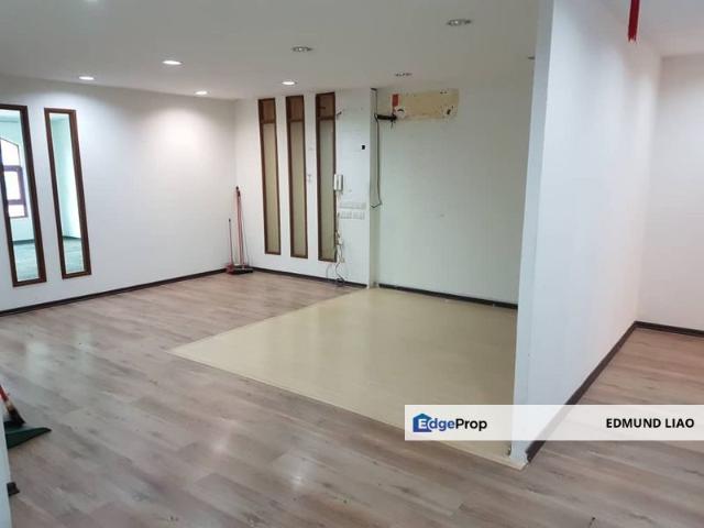Shop for rent in Petaling, Damansara Damai