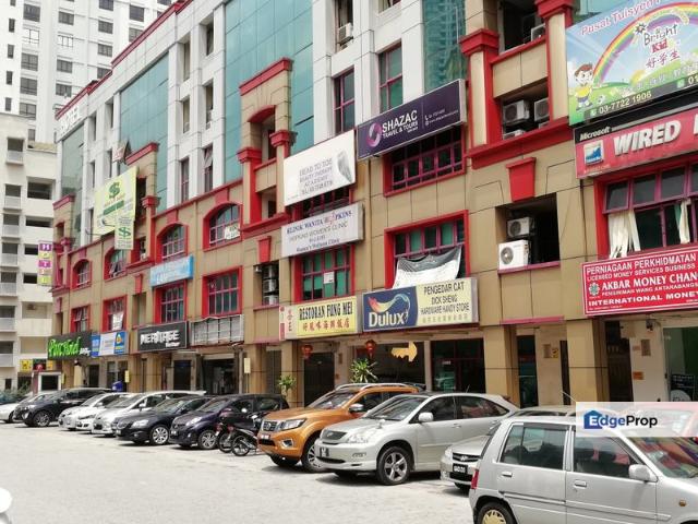 Shop for sale in Petaling, Damansara Damai