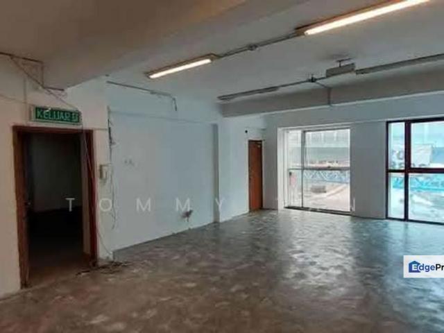 Shop for rent in Petaling, Damansara Damai
