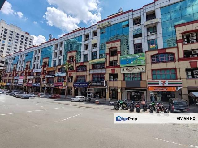 Shop for sale in Petaling, Damansara Damai