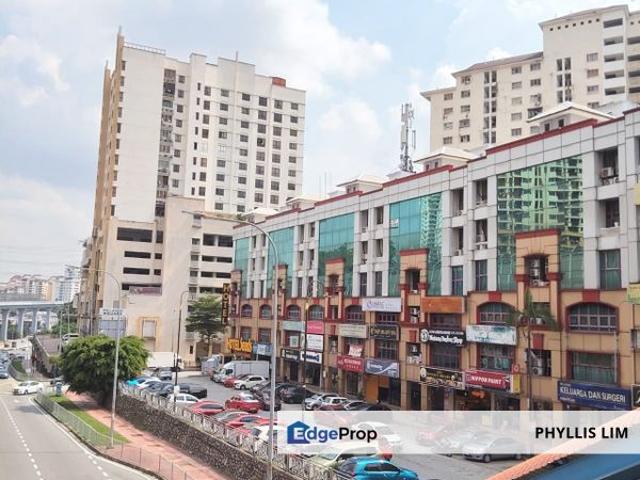 Shop for sale in Petaling, Damansara Damai