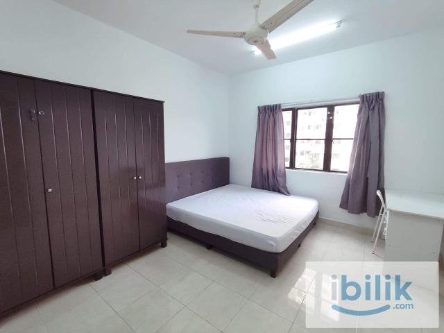 Room for rent in Petaling, Damansara Damai
