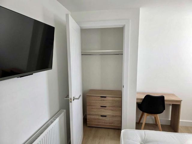 Room for rent in Haddon, East Midlands