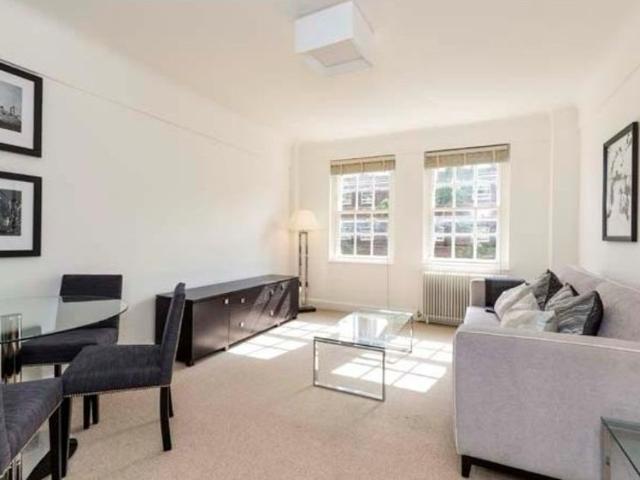 Apartment for rent in Chelsea, Greater London
