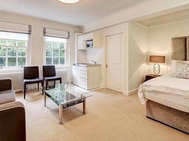 Studio for rent in Chelsea, Greater London