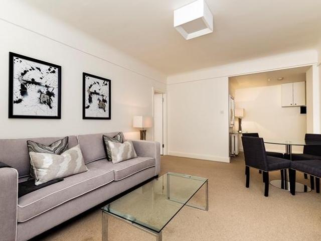 Apartment for rent in Chelsea, Greater London