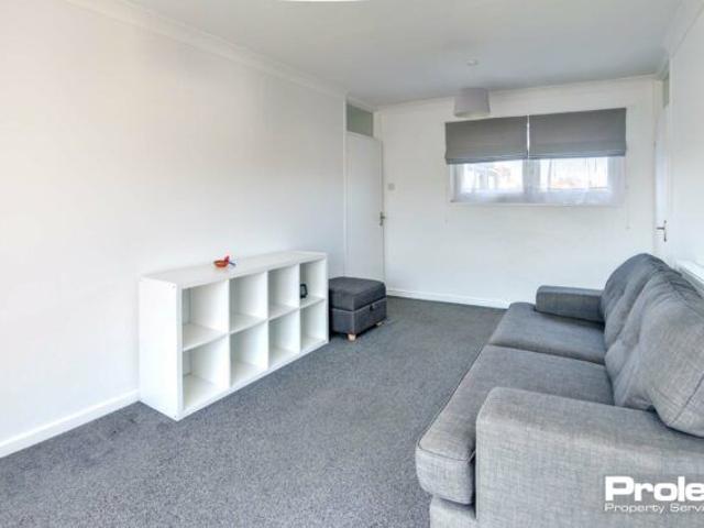 Apartment for rent in New Catton, East Bank