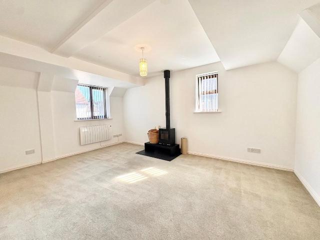 Apartment for rent in Spring Vale, Hampshire