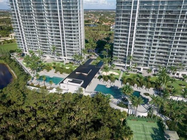 Condo for sale in Bonita Springs