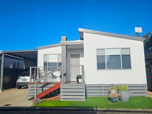 House for sale in Leopold, Victoria