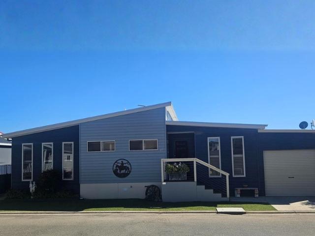 House for sale in Leopold, Victoria