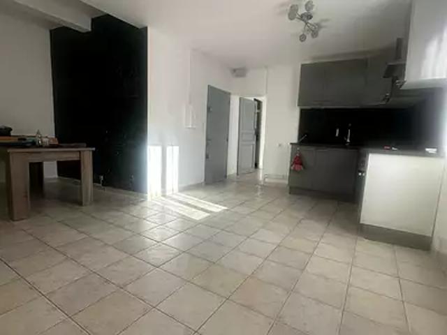 Appartement location à Aix-en-Provence, Pélissanne