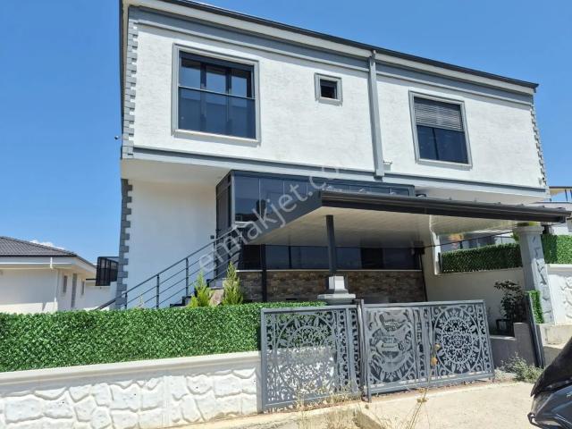 Burhaniye, Balikesir içerisinde satılık Villa