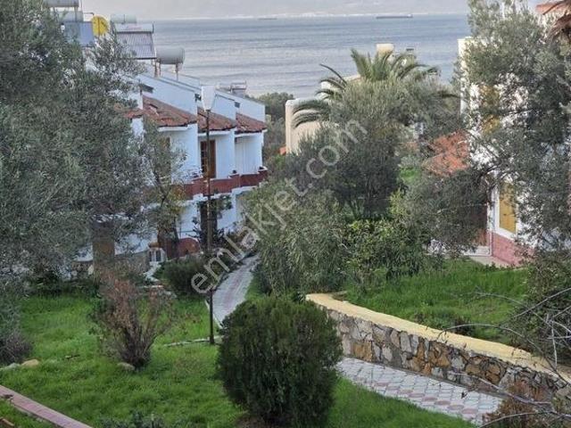 Burhaniye, Balikesir içerisinde satılık Villa