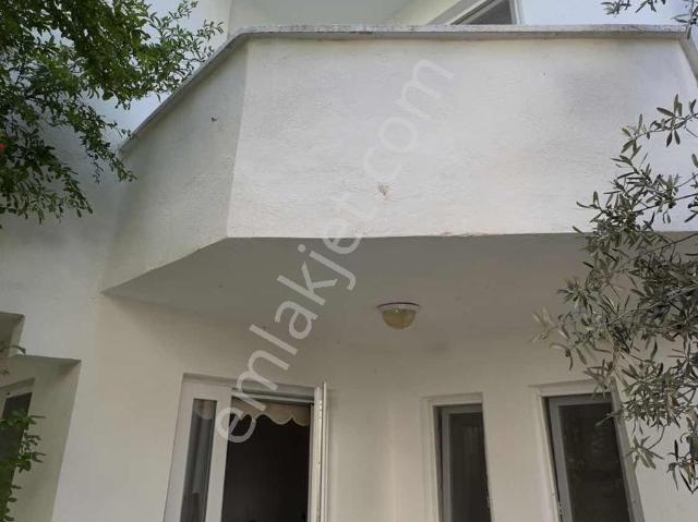Burhaniye, Balikesir içerisinde satılık Villa