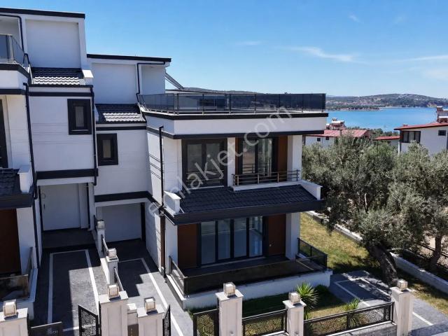Burhaniye, Balikesir içerisinde satılık Villa