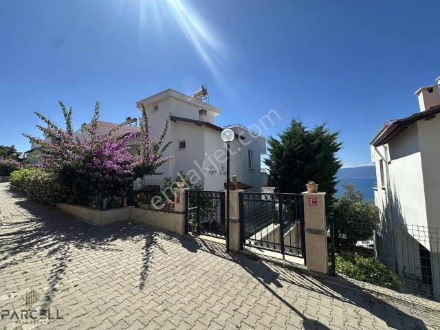 Burhaniye, Balikesir içerisinde satılık Villa