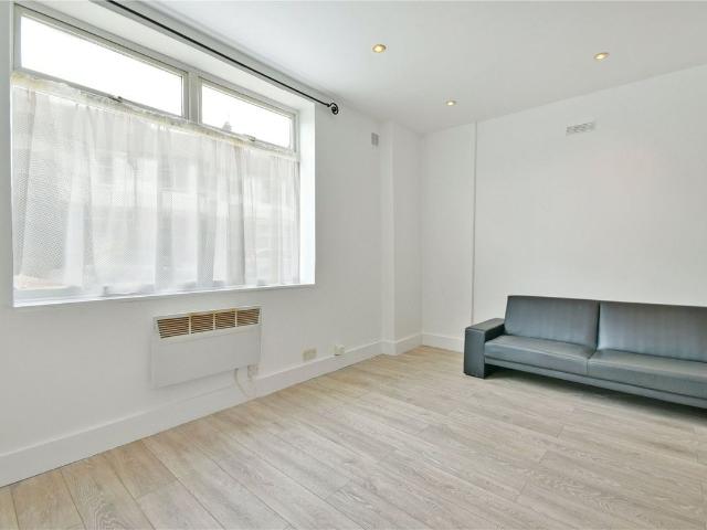 Studio for rent in Hornsey, Greater London