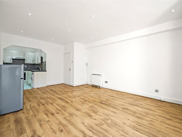 Studio for rent in London Borough of Haringey, Greater London