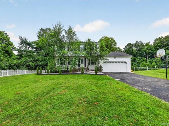 House for sale in Holmes, New York
