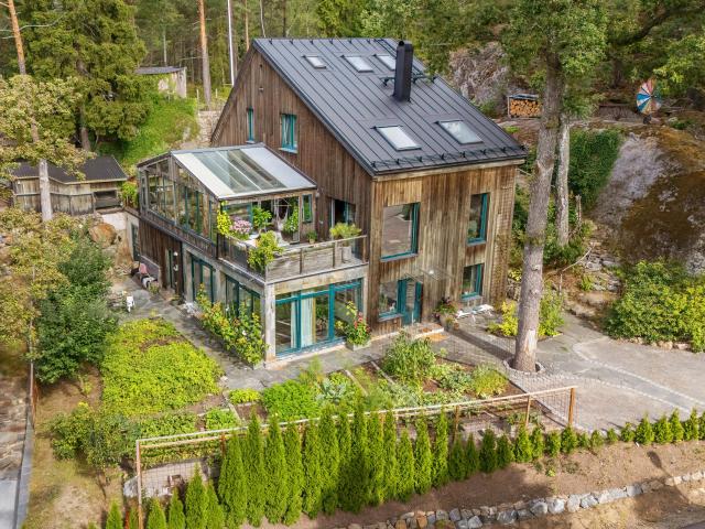 Villa till salu i Tyresö, Stockholm