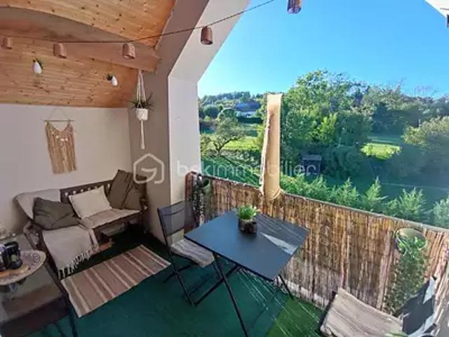Appartement vente à Besançon, Pelousey