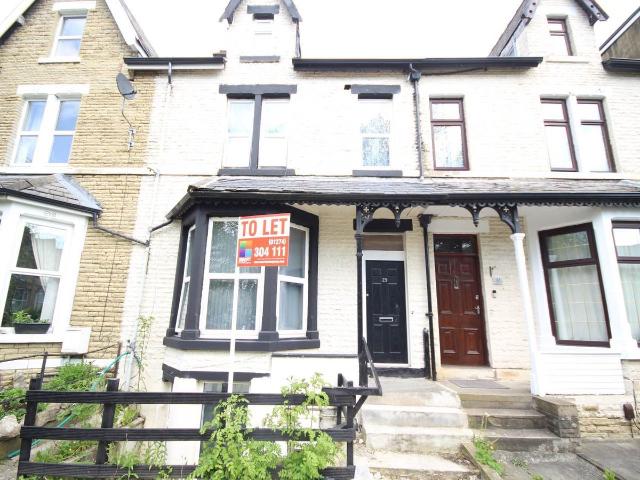 Room for rent in Great Horton, West Yorkshire