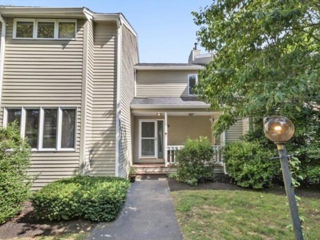 Condo for sale in Walpole, Massachusetts