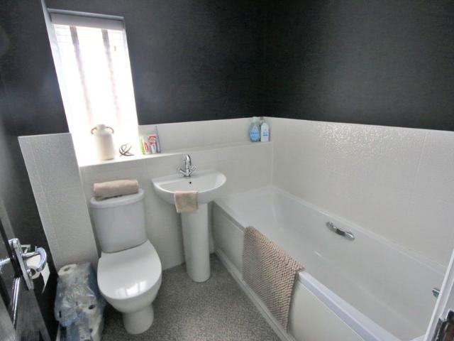 House for rent in Lamberhead Green, Wigan