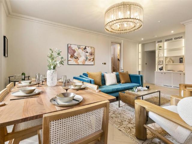 House for rent in Notting Hill, Greater London