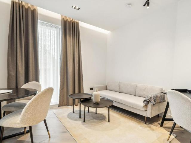 House for rent in Notting Hill, Greater London
