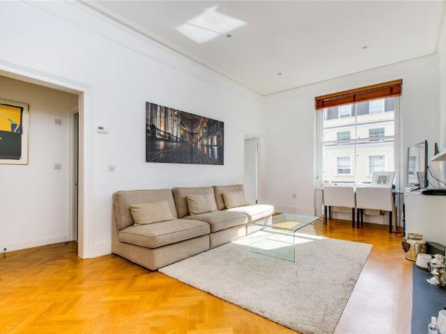 Apartment for rent in Notting Hill, Greater London