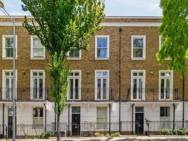 House for rent in Royal Borough of Kensington and Chelsea, Greater London