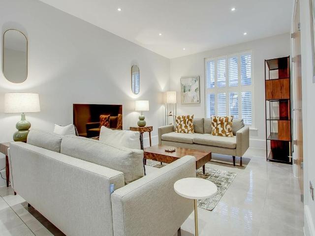 House for rent in Notting Hill, Greater London