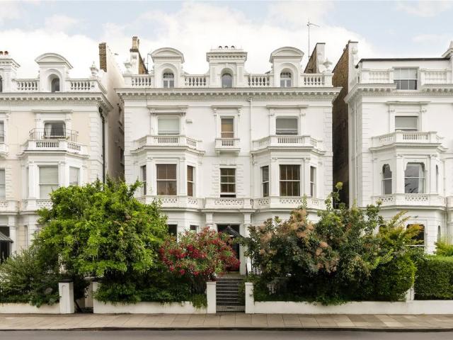 House for rent in Bayswater, Greater London