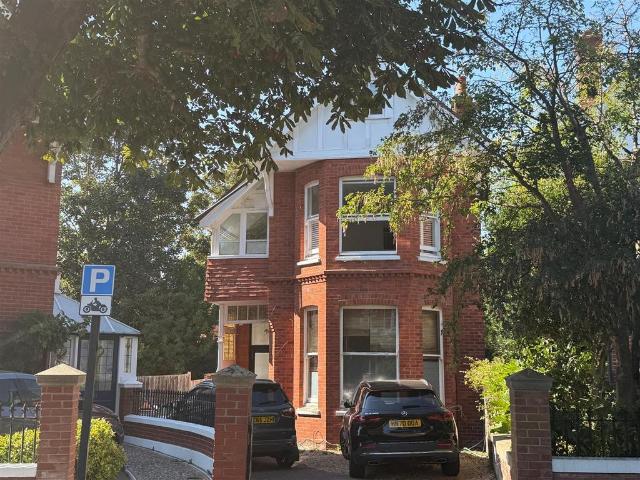 Apartment for rent in Aldrington
