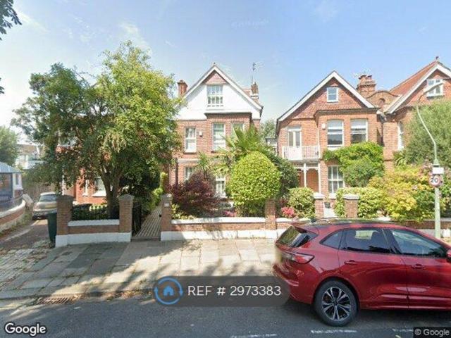 Apartment for rent in Aldrington
