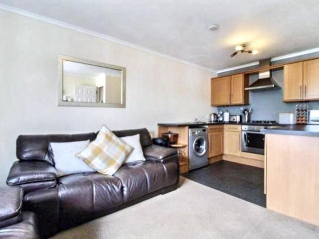 Apartment for rent in Falcon Lodge, Wales