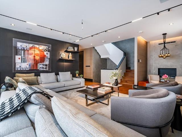 House for rent in Royal Borough of Kensington and Chelsea, Greater London
