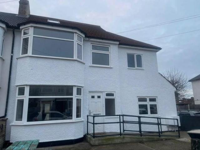House for rent in Edmonton, Greater London