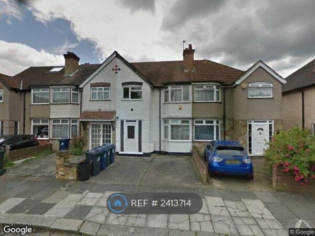 House for rent in London Borough of Ealing, Greenford