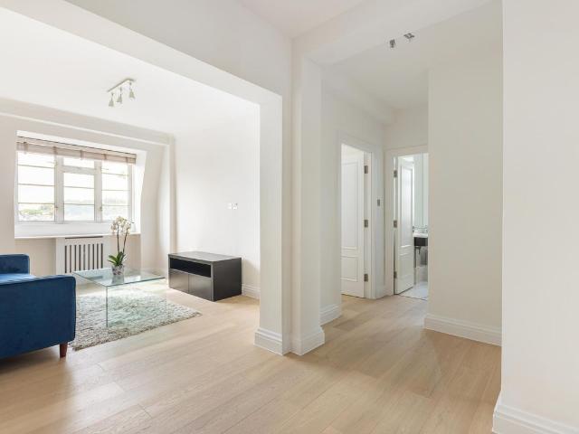 Apartment for rent in Royal Borough of Kensington and Chelsea, Greater London