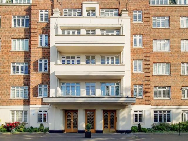 House for rent in Earl's Court, Greater London